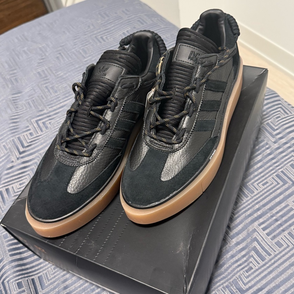 Adidas x Ivy Park Beyonce Supersleek 72
